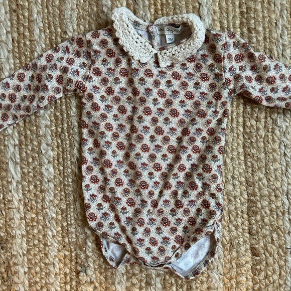 Bebe Organic Other - NWOT Bebe Organic Collared Floral Onesie Sz 3 Months
